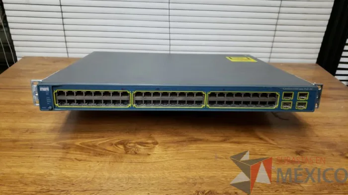 Lote 024 - SWITCH POE CISCO de 48 puertos Modelo WS C3560 48PS S V04 - Imagen 2