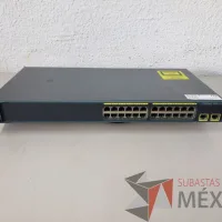 Lote 028 - SWITCH POE CISCO de 24 puertos Modelo WS'C2960'24TT'L V02