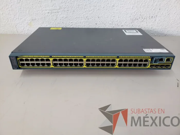 Lote 029 - SWITCH POE CISCO de 48 puertos Modelo WS'C2960S'48TS'L V06 - Imagen 2
