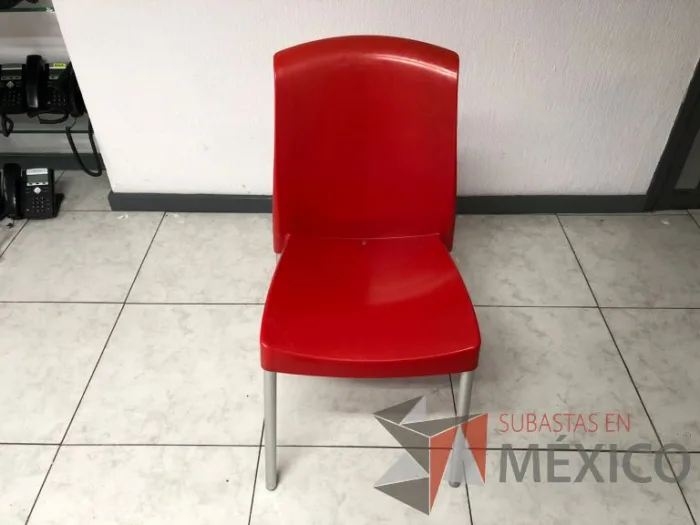 Lote 003 - 4 Sillas de comedor color rojo
