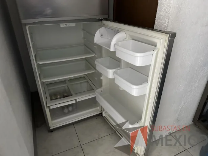 Lote 029 - Refrigerador WHIRLPOOL, Modelo: DKT8901Y - Imagen 5