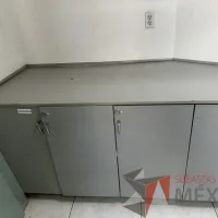 Lote 031 - Gabinete empotrado con 7 puertas color gris - Imagen 5