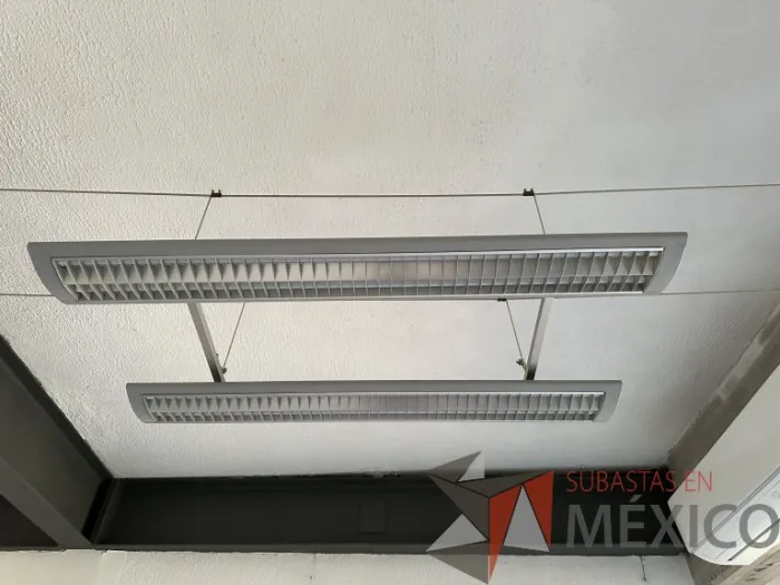 Lote 008 - 3 Lamparas colgantes color gris - Imagen 6
