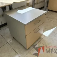 Lote 026 -2 Archiveros con ruedas de 2 cajones con tapas color gris - Imagen 5
