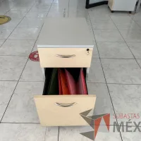 Lote 040 - 2 Archiveros con ruedas de 2 cajones con tapas color gris - Imagen 3