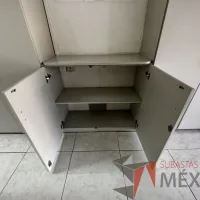 Lote 018 - Gabinete empotrado de 12 puertas color gris - Imagen 7