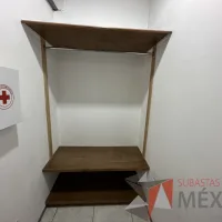 Lote 019 - Juego de 3 repisas con 1 tubo metálico empotrado - Imagen 2