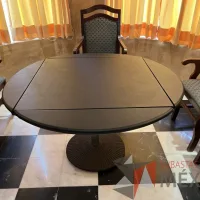 Lote 009 - Mesa redonda convertible a mesa rectangular - Imagen 3