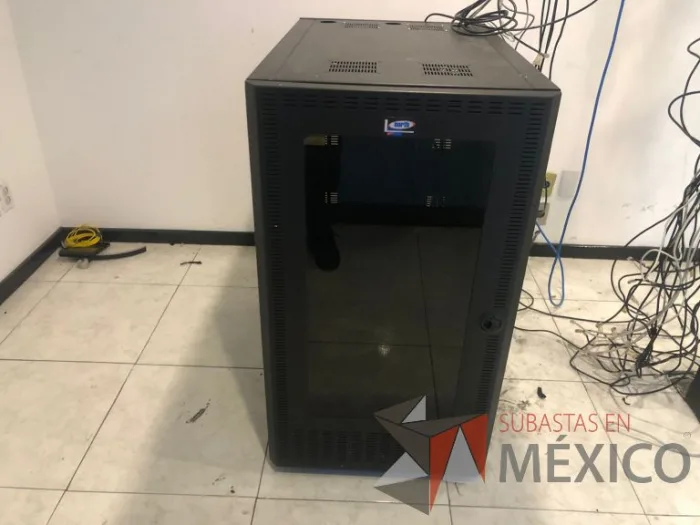 Lote 011 - Gabinete de comunicaciones metálico color negro - Imagen 8