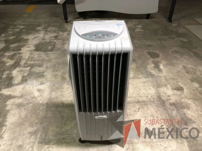 Lote 010 - Enfriador de aire Symphony, Modelo: Diet 8
