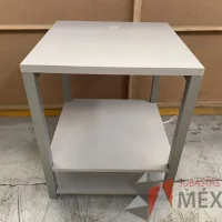 Lote 001 - 7 Mesas de trabajo con 1 entrepaño y orificio para cable - Imagen 4