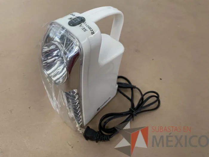 Lote 092 - 81 Luminarias de emergencia VOLTECH, Modelo: LAE-32L