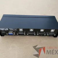 Lote 093 - 3 Switch 4-Port USB KVMTRIPP-LITE - Imagen 3