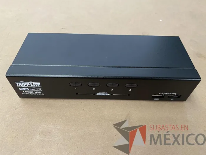 Lote 093 - 3 Switch 4-Port USB KVMTRIPP-LITE - Imagen 4