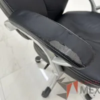 Lote 023 - Silla operativa con ruedas, descansabrazos, asiento y respaldo color negro - Imagen 8