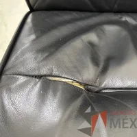 Lote 024 - Silla operativa con ruedas, descansabrazos, asiento y respaldo color negro - Imagen 8