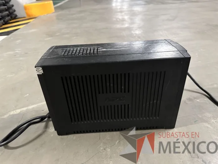 Lote 010 - UPS APC Modelo BX1100CI-LM - Imagen 4