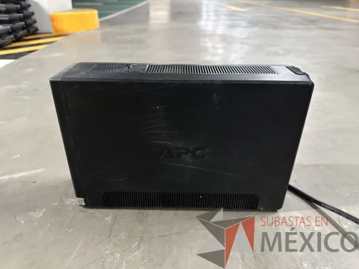 Lote 021 - UPS APC Modelo BR1000G - Imagen 4