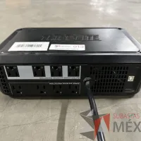 Lote 014 - UPS TRIPPLITE Modelo OMNI900LCD - Imagen 3
