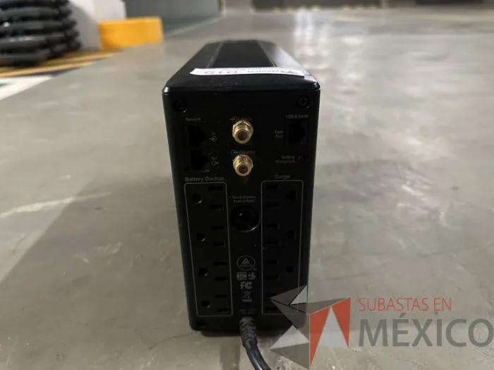 Lote 010 - Lote de 5 UPS APC