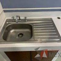 Lote 088 - Mueble con tarja y 2 puertas - Imagen 8