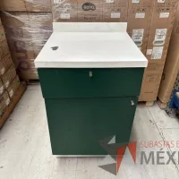 Lote 007 - Mueble con 1 cajón y una puerta color verde
