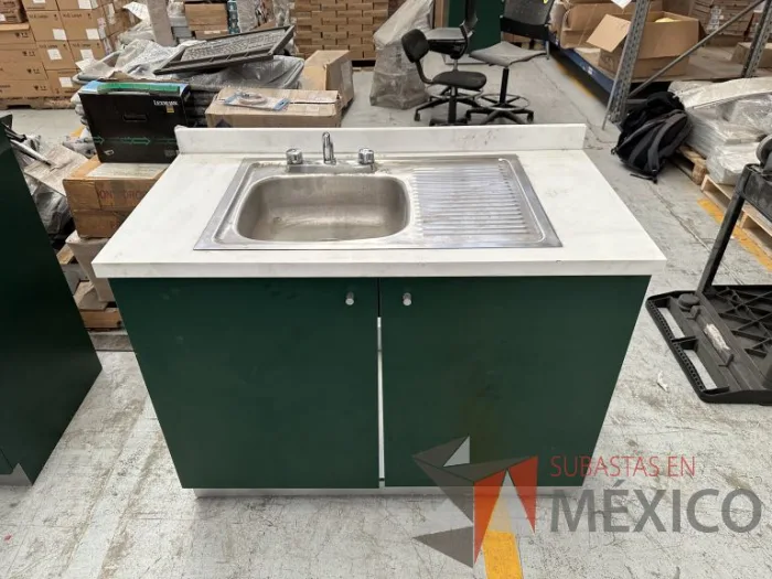 Lote 003 - Mueble color verde con tarja de acero inoxidable - Imagen 6