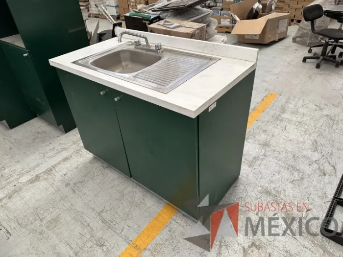Lote 003 - Mueble color verde con tarja de acero inoxidable - Imagen 5