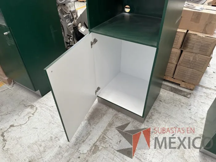 Lote 004 - Gabinete alto y 5 kits ajuste de altura - Imagen 3