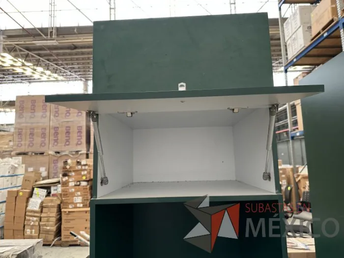 Lote 010 - Gabinete alto con 2 puertas y espacio para microondas - Imagen 6