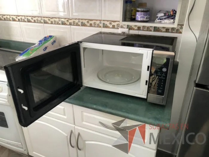 Lote 040 - Horno de microondas , DAEWOO, Modelo: KOR-1NGM - Imagen 6