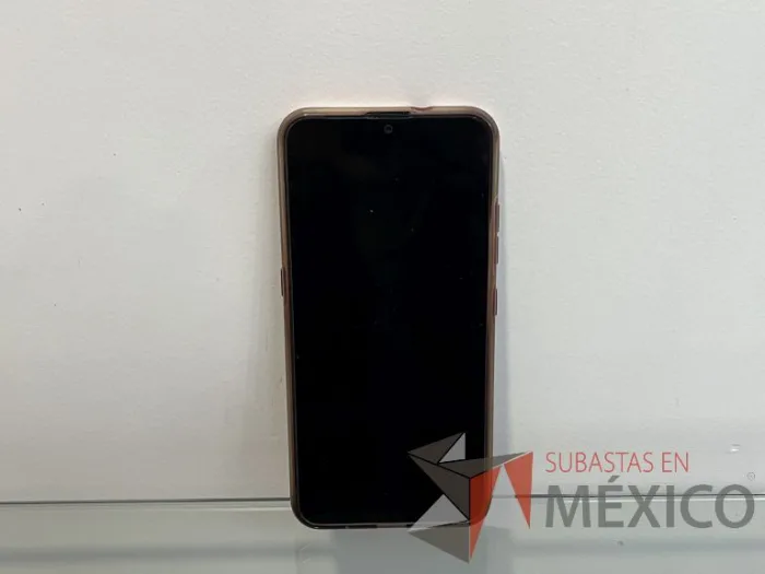 Lote 155 - 6 Teléfonos celulares diversas marcas y modelos - Imagen 21