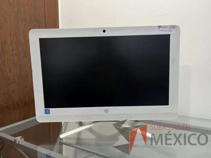 Lote 058 - All inOne. Procesador Intel, 8 GB RAM - Imagen 3