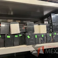 Lote 038 - 70 Pilas de diferentes modelos