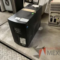 Lote 020 - 4 Reguladores de voltaje, 5 UPS y 1 Banco de baterias - Imagen 25