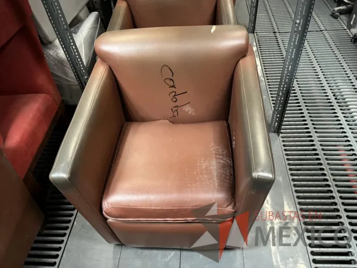 Lote 011 - 227 Sillón de 1 plaza color café - Imagen 16