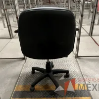 Lote 049 - 600 Sillas operativas con descansabrazos de diferentes modelos - Imagen 16