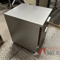 Lote 006 - 34 Archiveros de diferentes modelos, 5 Gabinetes y 4 Credenzas - Imagen 9