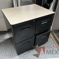 Lote 006 - 34 Archiveros de diferentes modelos, 5 Gabinetes y 4 Credenzas - Imagen 15