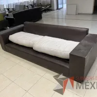Lote 047 - 7 Sillones de 3 plazas de diferentes modelos y 2 Bancas de espera de 3 plazas - Imagen 18