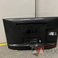 Lote 036 - 16 Pantallas de diferentes modelos y tamaños y Soporte para TV de 32" a 65" - Imagen 57