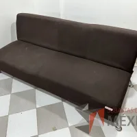 Lote 014 - Sofá/cama de 3 plazas color café - Imagen 3