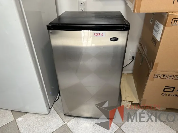 Lote 047 - Frigobar, SANYO , Modelo: SR 3660 S