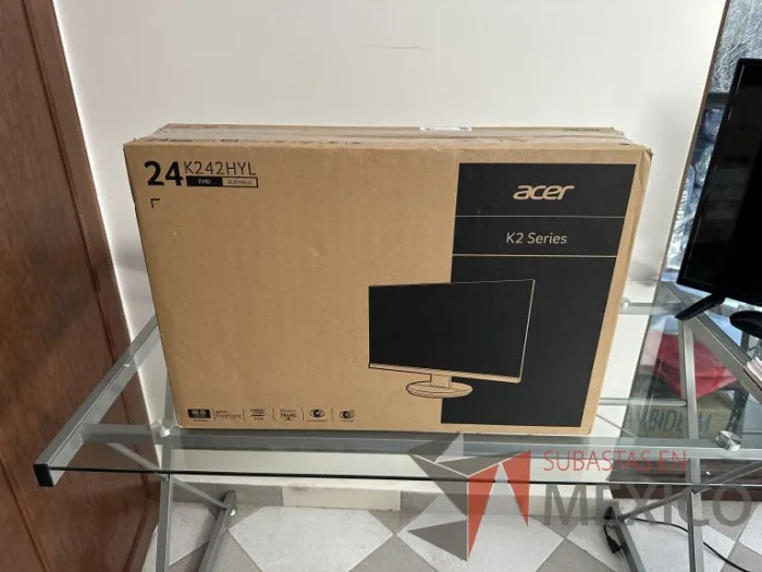 Lote 206 - Monitor de 24" Modelo: C24F390FHL. - Imagen 2