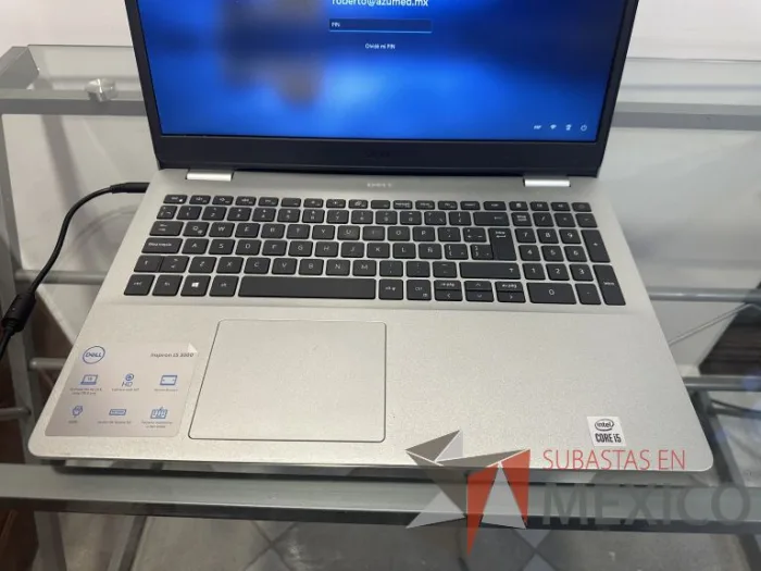 Lote 207 - Laptop Inspiron 3501 Modelo: P90F. - Imagen 9