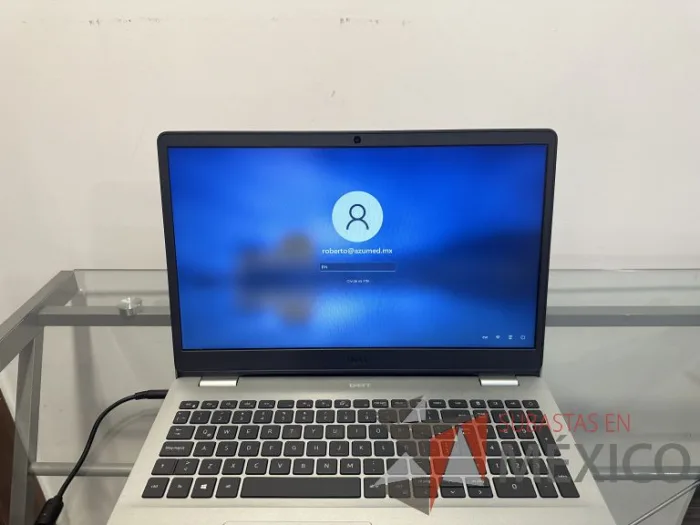 Lote 207 - Laptop Inspiron 3501 Modelo: P90F. - Imagen 10