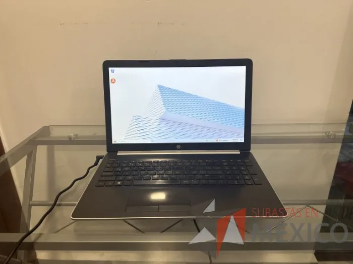 Lote 208 - Laptop Modelo: 15db001Ba.