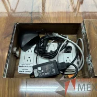 Lote 001 - Mesa de sala de juntas para 10 personas con orificio para conexiones - Imagen 10