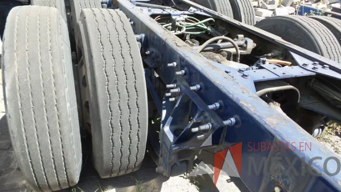 Lote 011 - International 7400 SBA 6X4, Año 2019 - Imagen 14