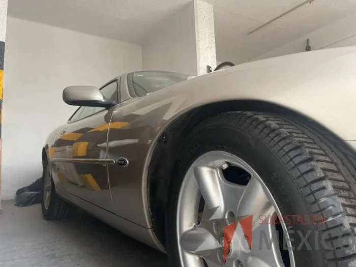 Lote 003 - Jaguar XK8 Coupé 1988 - Imagen 6